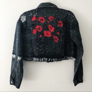 NWT! Jella C Raw Hem Cropped Jacket. Size Small